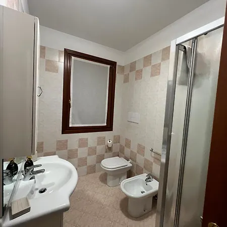 Nuova Ostiglia Apartmán *